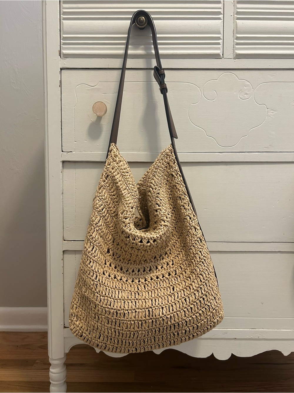 Zara Woven Tote - Picture 4 of 7